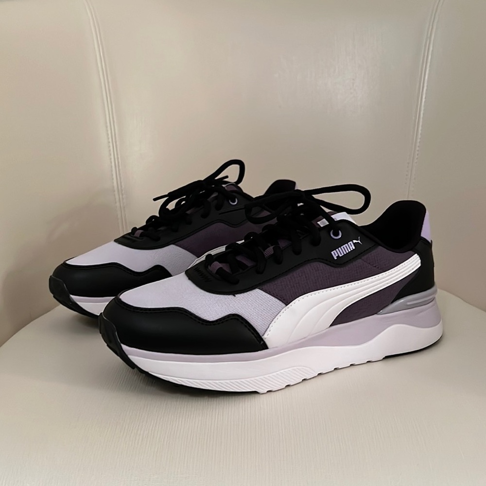 Puma Soft Foam + Optimal Comfort Sneakers. Size US Women’s 10.
